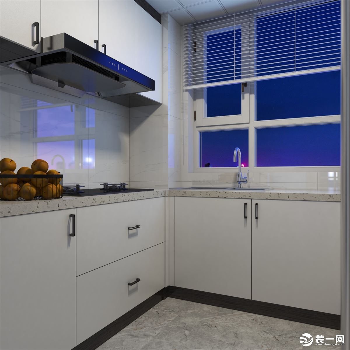 厨房的空间，U型橱柜增加了做饭放置电器空间