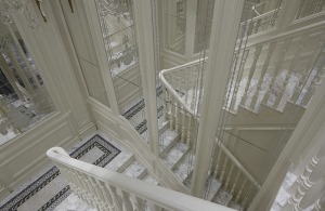 法式新古典楼梯装修效果图