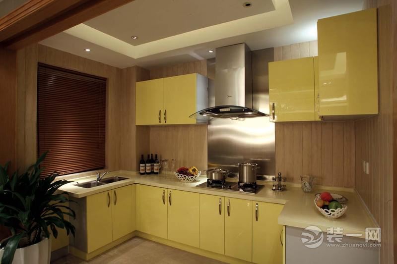 武汉华侨城原岸220平欧式风格装修厨房实景图