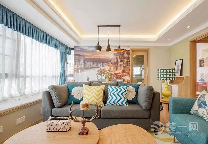 现代北欧风格-客厅沙发背景墙装修效果图