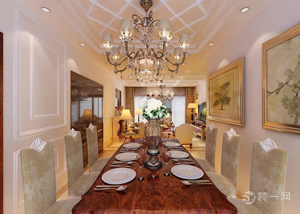 【客厅】古典的长条餐桌，菱形的艺术吊顶，更显餐厅更加高、大、上。