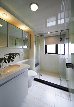 复式现代风格装修效果图-卫浴间