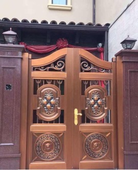 青岛铜门 铸铝门 防盗门：13335000016