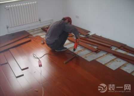 实木地板安装