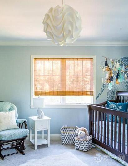 浅蓝色清凉婴儿房装饰效果图