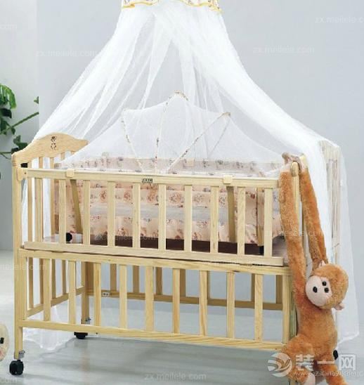 婴儿床尺寸高度