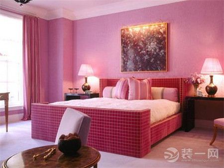 粉红色卧室装修设计效果图