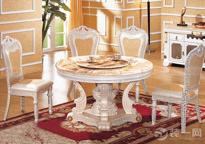 欧式风格大理石餐桌
