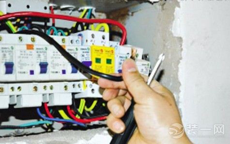 完工验收不大意 惠安装修网提醒新居电路安全把好关