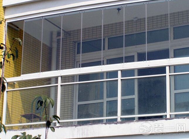 天津实用无框阳台窗装修效果图