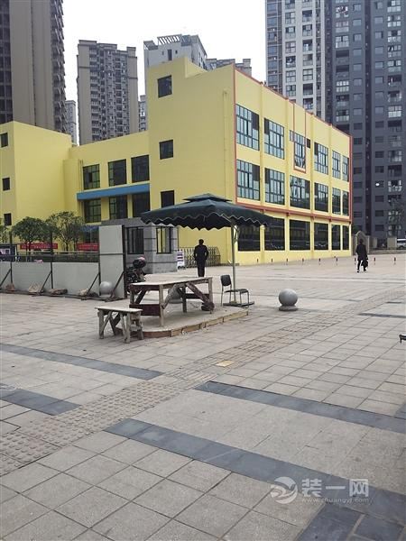 重庆环山国际小区公摊面积改造成停车场