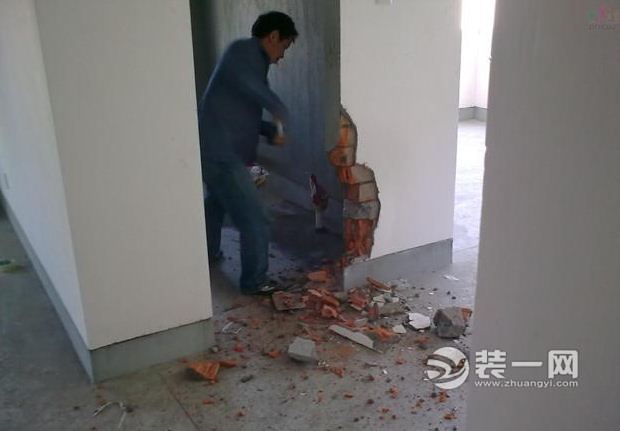 拆改墙体处理不当易致大隐患 重庆装修砸墙前需谨慎