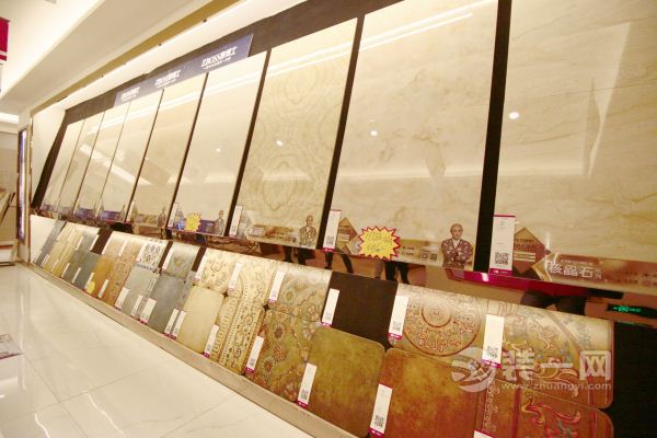 宜昌一号家居网线下商城商品展示区