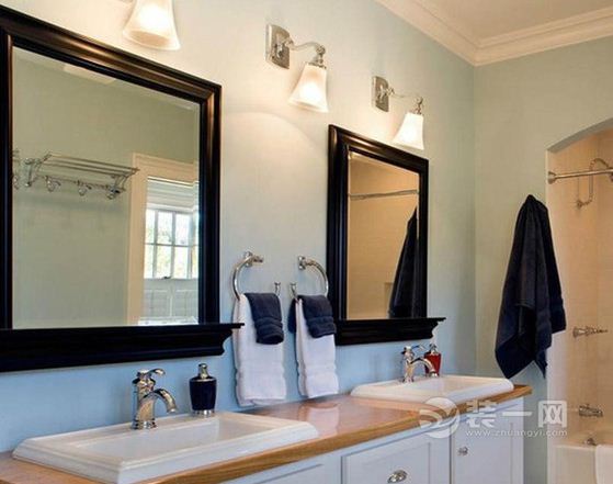 卫生间镜子清洁效果图
