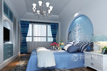 青岛装修公司：地中海风格复式楼卧室装修效果图