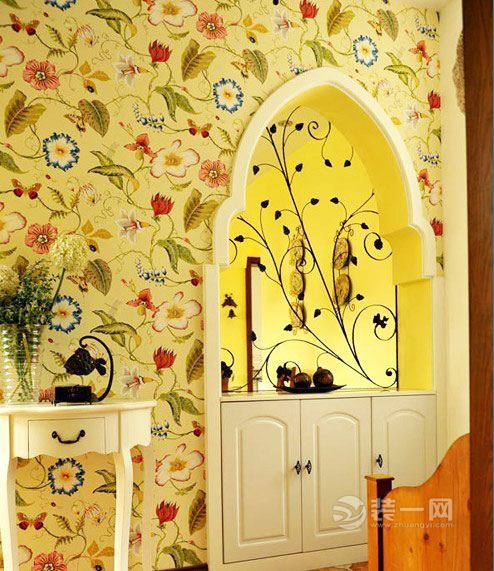 六安家装壁纸设计 金色花蝴蝶设计 装一网六安站 装修装饰设计