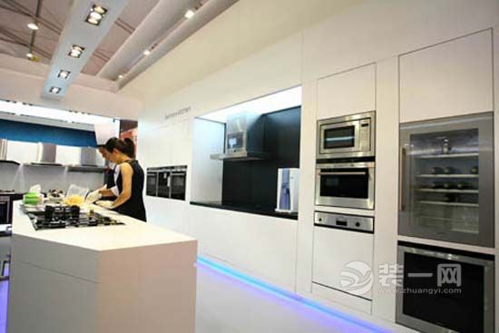 节约空间设计美观嵌入式厨电产品愈受人们青睐