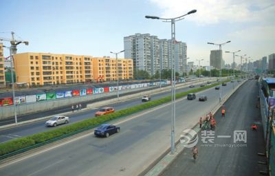 今日起乌鲁木齐珠江路立交桥段两侧辅道恢复通车