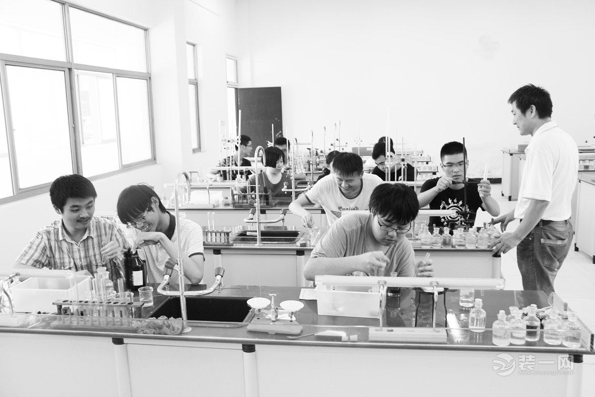 安庆九中“化学社”社团活动