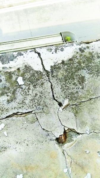 武汉小区频现外墙瓷砖脱落 住宅专项维修资金使用流程须知