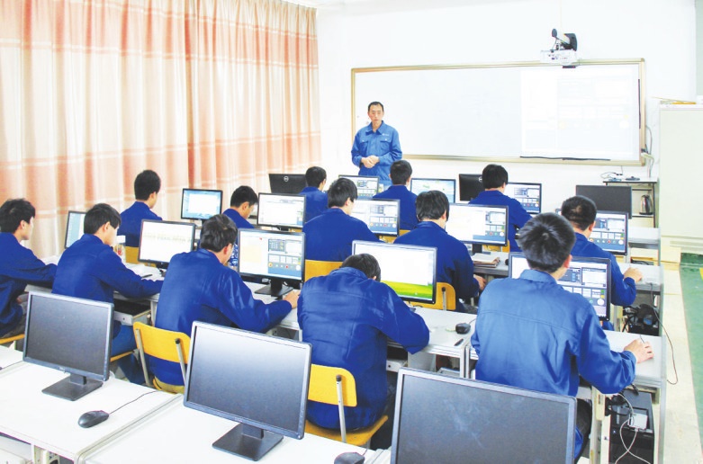安徽安庆技师学院电脑培训