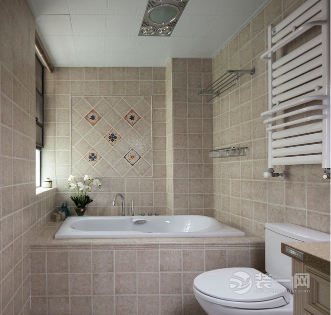 济南装修网117平米三室一厅美式风格卫浴间装修效果图