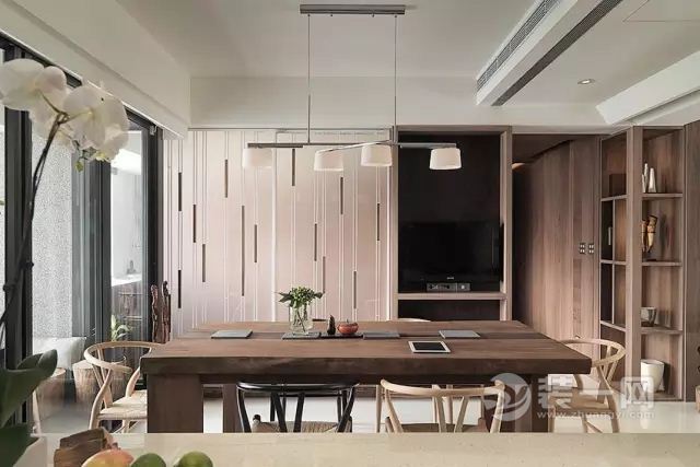 127平米现代简约风格三室两厅两卫一厨装修效果图