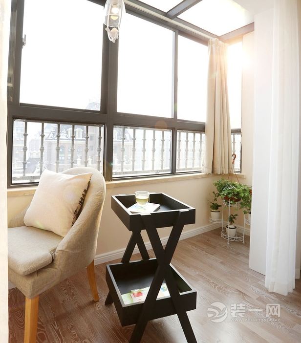 郑州装修网88平米两室一厅现代简约风格阳台装修效果图