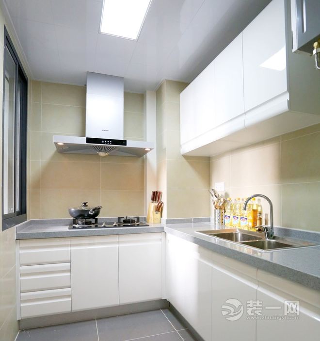 郑州装修网88平米两室一厅现代简约风格厨房装修效果图