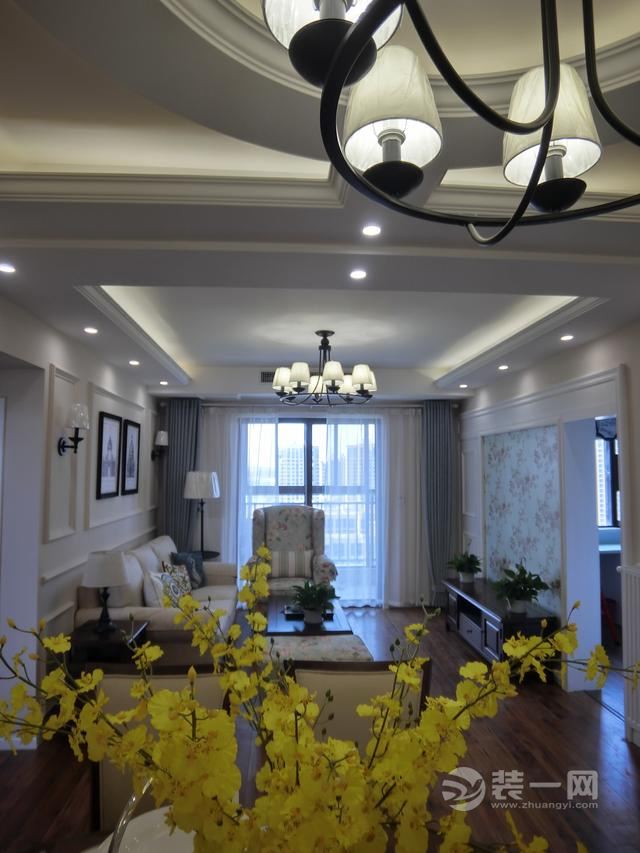 106平婚房客厅美式风格装修设计效果图
