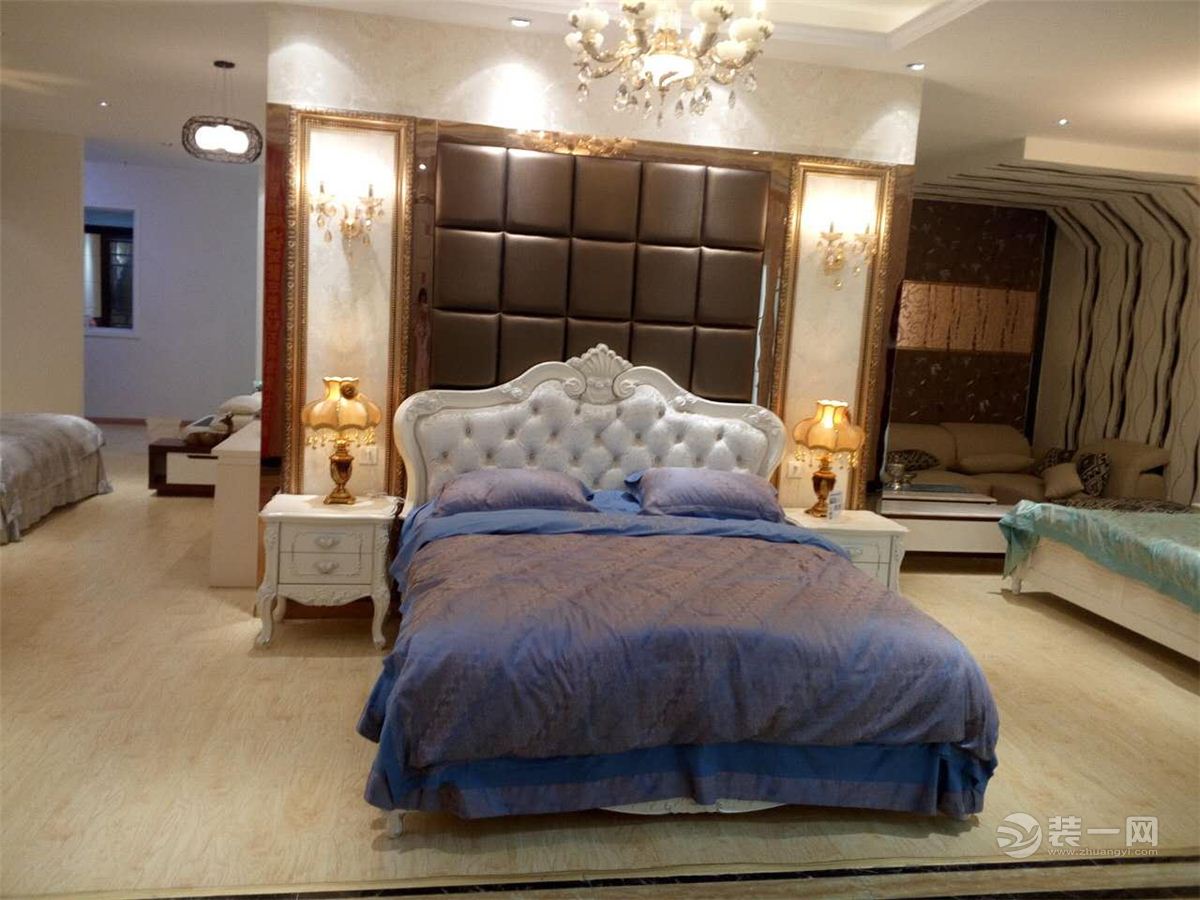 河南紫苹果钻石装饰工程有限公司卧室样板间展示区
