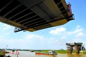 奇龙大桥合龙 魁奇路东延线11月通车禅城到广州更近