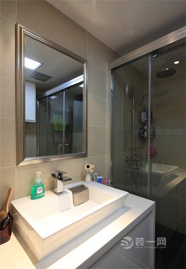 齐齐哈尔装修网89平简约美式风格两室两厅卫浴装修效果图