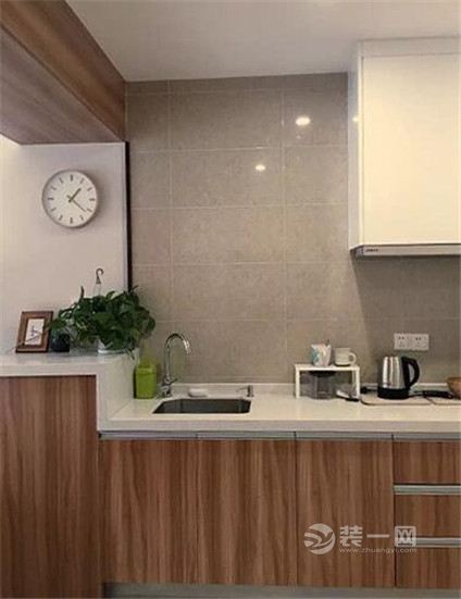 惠安装修网29平日式风格一居室厨房装修效果图