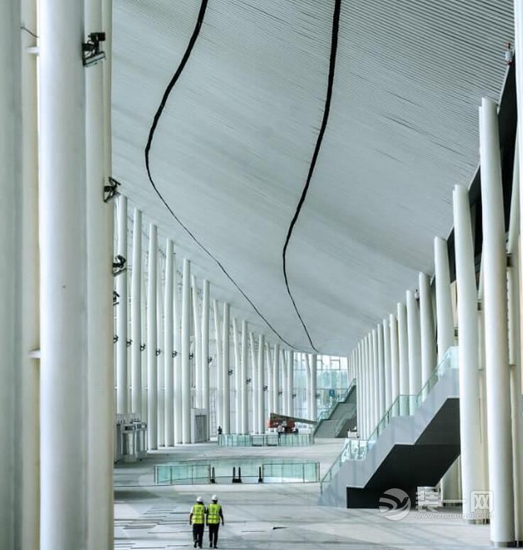 成都再添地标性建筑 西部国际会议展览中心大气装修欣赏