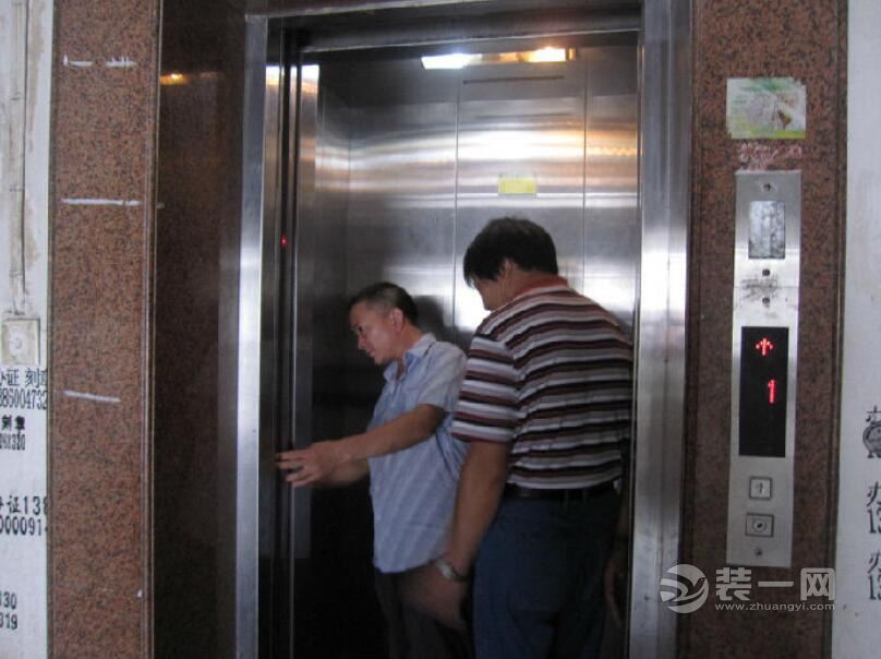 电梯维保电话是空号 合肥装修网探访小区电梯安全隐患