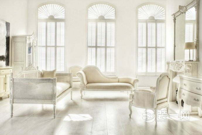 简约欧式风格白色别墅客厅装修效果图