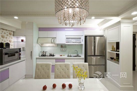 两户合一轻奢风 六安装饰设计迷人粉紫公寓