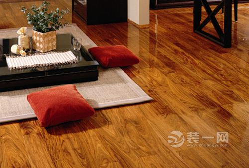 地热地板十大品牌排行出炉 装一网同曝木地板安装方法