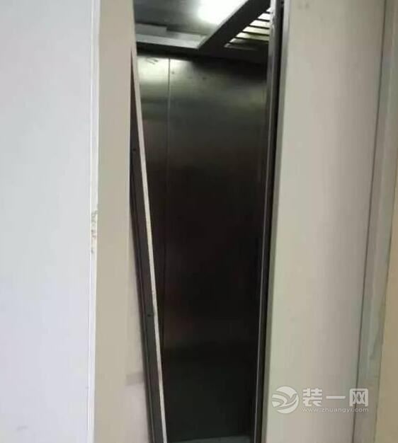 邯郸一电梯门突然倾斜外落 装修网教你遇电梯意外这样做