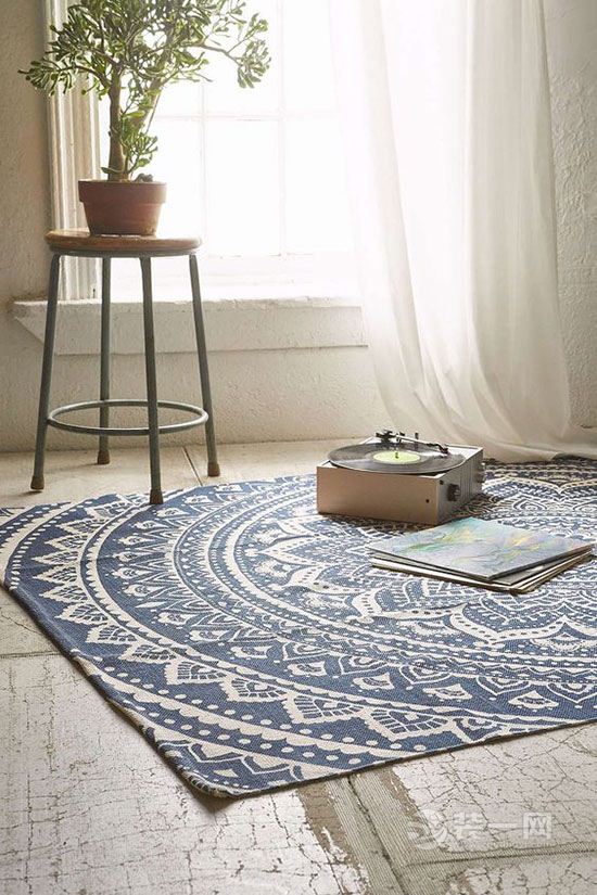 一块好看的地毯 可以点缀整个家也提升你的居住品味