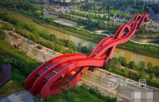 长沙梅溪湖中国结步行桥已开放 设计师毕业于湖大