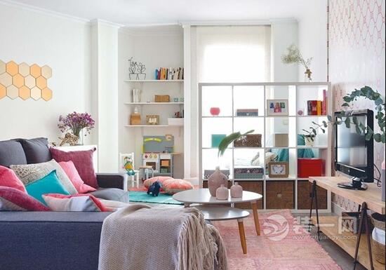 富有创造力的小公寓设计 单单看了客厅就忍不住爱上它