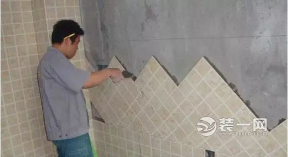貼瓷磚用水泥和瓷磚膠到底哪個好