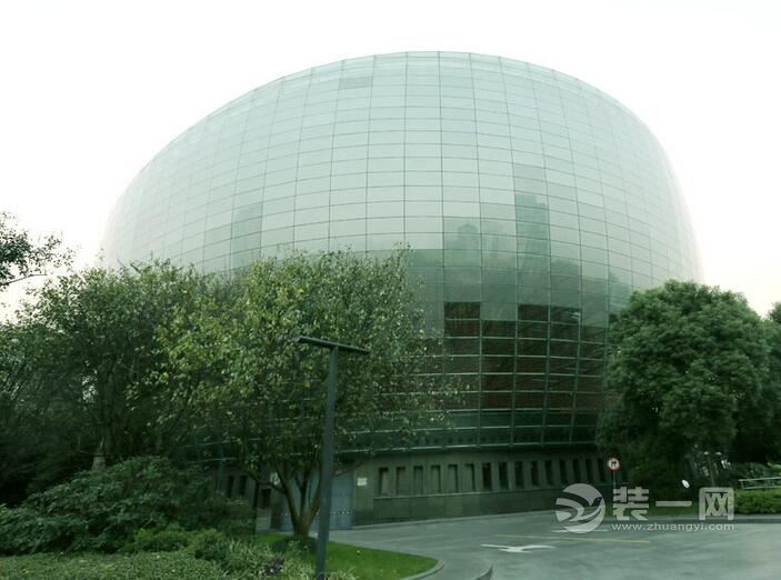 上海装修网揭上海东方艺术中心航拍图 高颜值建筑酷似蝴蝶兰