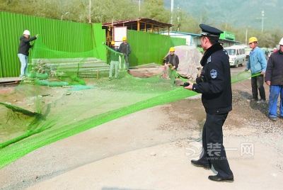 北京启动首个空气重污染橙色预警 建筑拆除停工