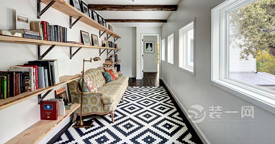泰安装修网推荐几何图案地毯 把房间装扮的新潮前卫