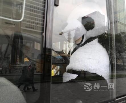 熊猫巴士入驻成都春熙路 盘点那些可爱熊猫主题装修
