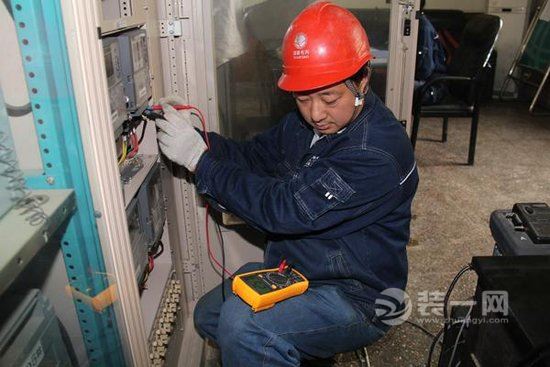 扬州迎战冬季用电高峰 呼吁市民共同保护电力设施 