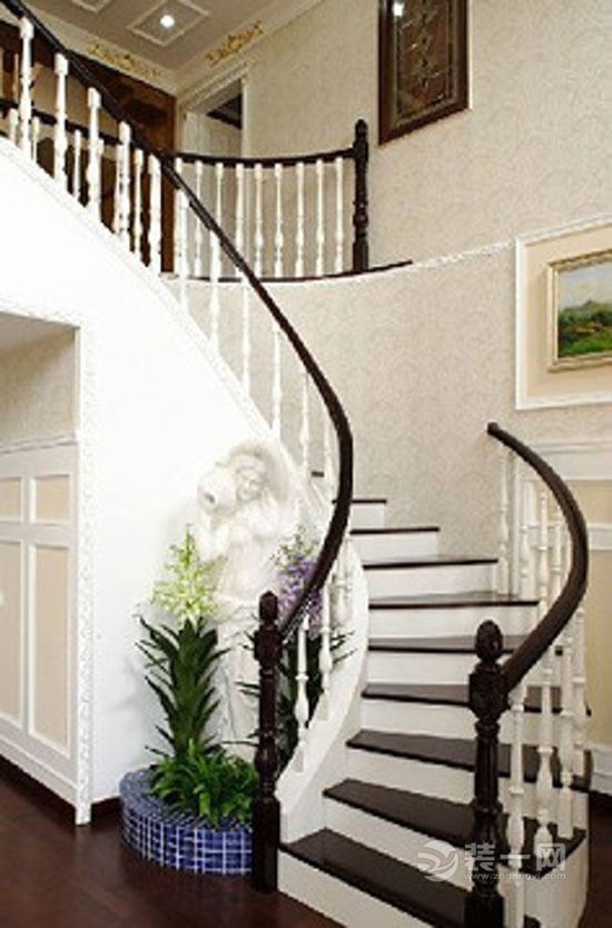 装一网8款复式楼梯装修设计效果图